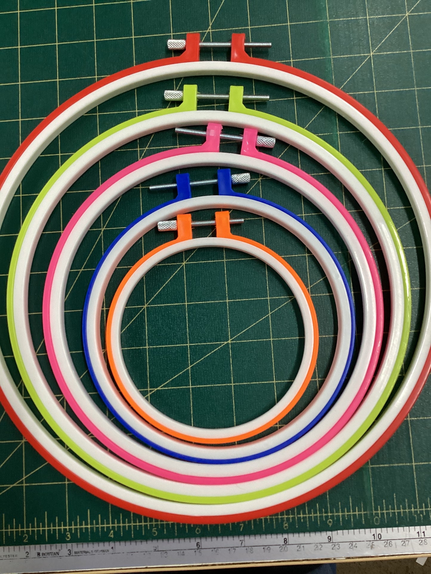 Plastic Embroidery Hoops 12.5cm - 28.5cm