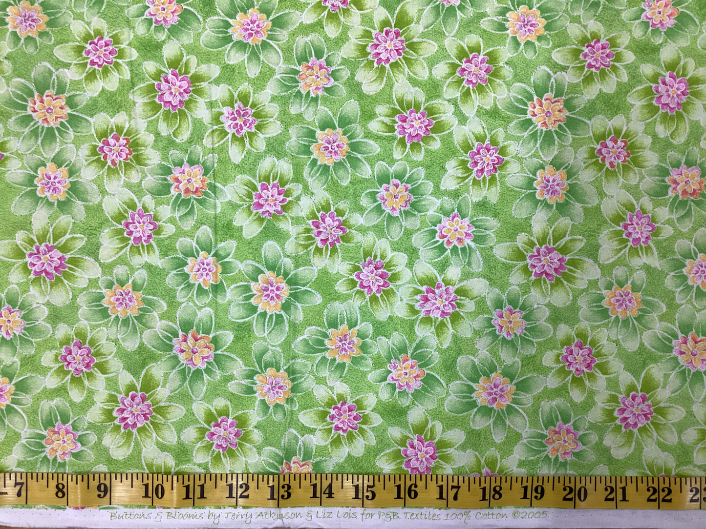 P&B Textiles -Buttons & Blooms