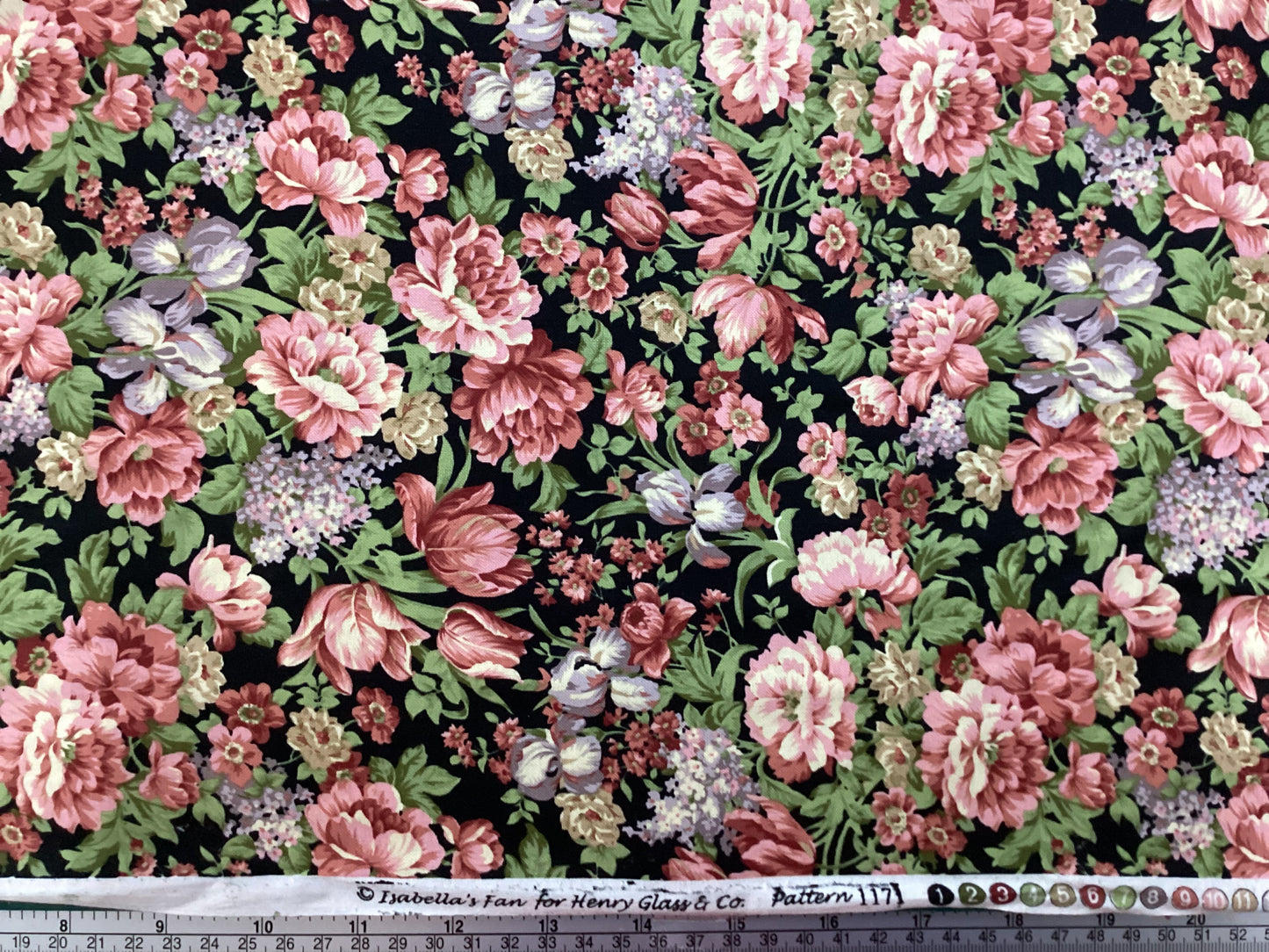 Henry Glass Fabrics - Isabella's Fan - #1171-92