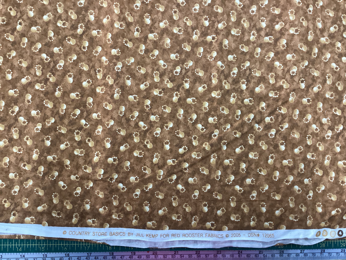 Red Rooster Fabrics - Country Store Basics - #12065