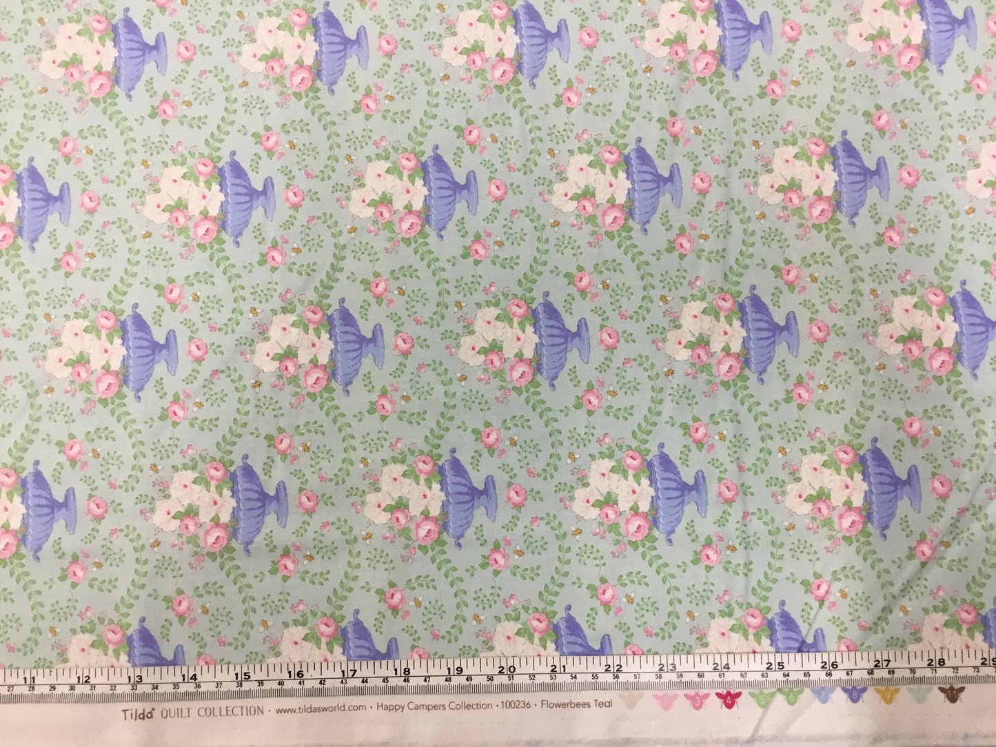 Tilda's world - Happy Campers Collection- Flower Bee's Teal- #100236