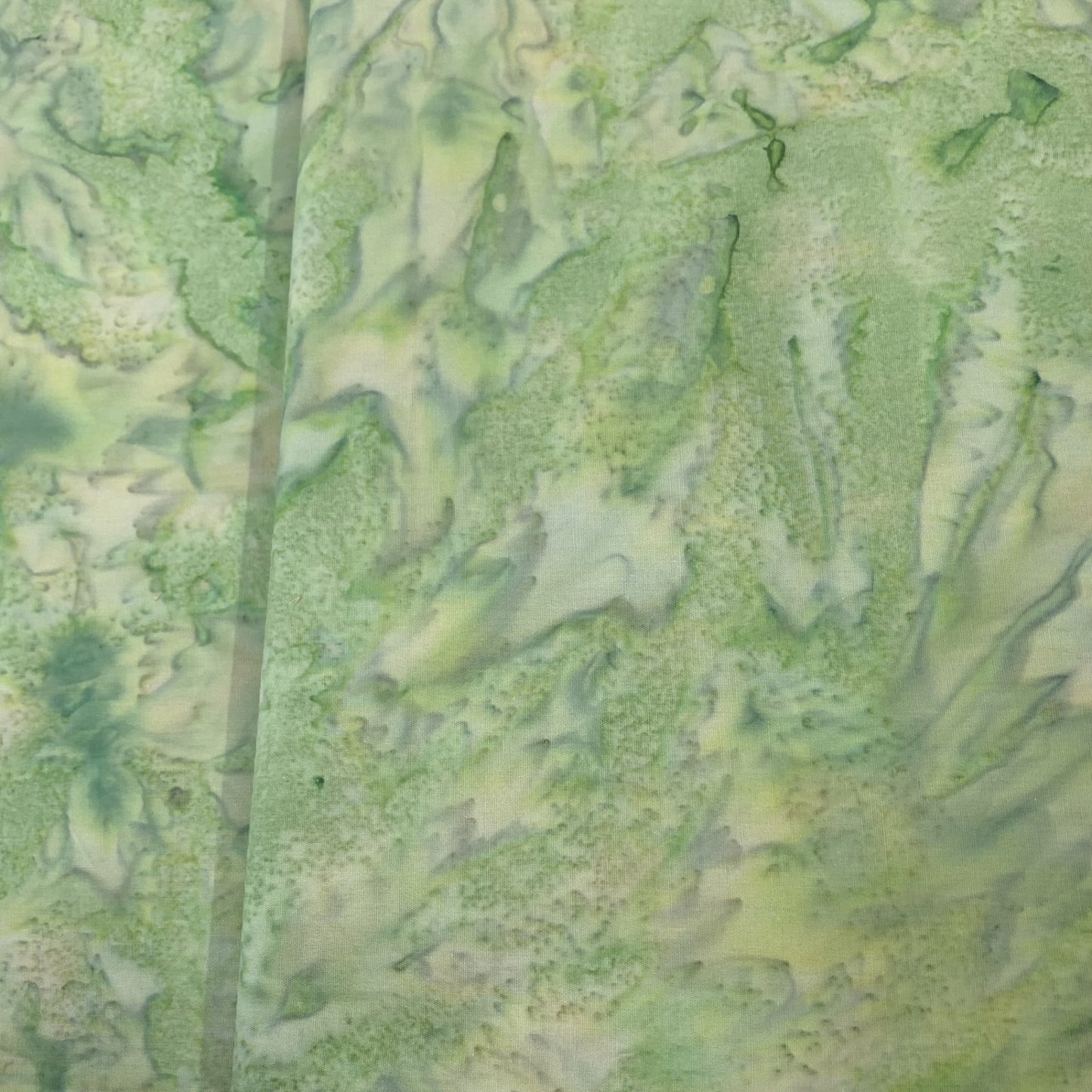 Hoffman Fabrics - Bali Watercolours - Pesto - #1895-383