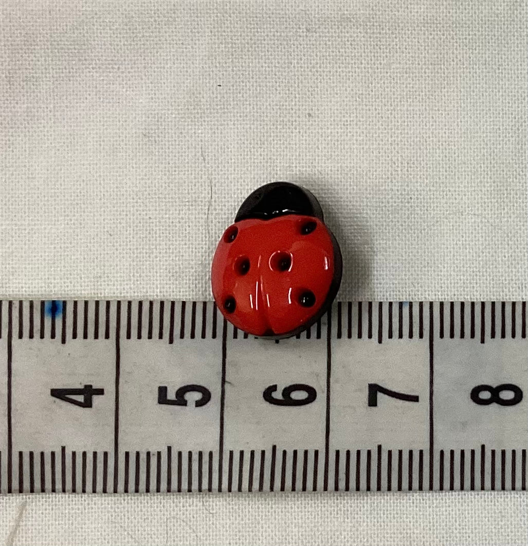 Budget Buttons - Ladybug - #5A840444