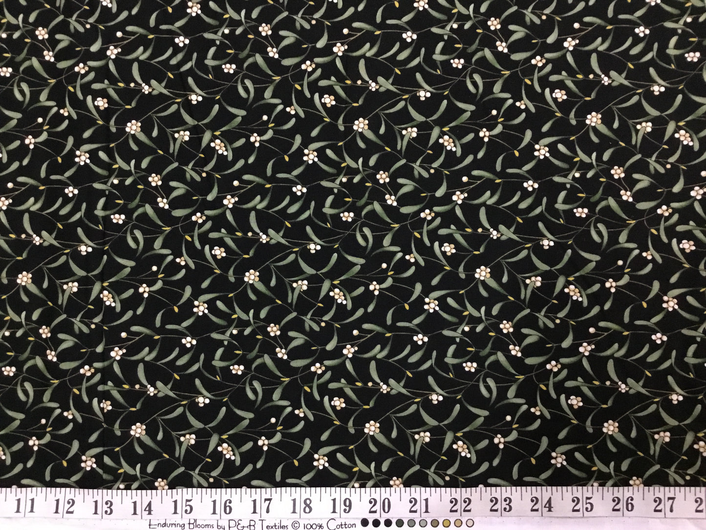 P&B Textiles - Enduring Blooms