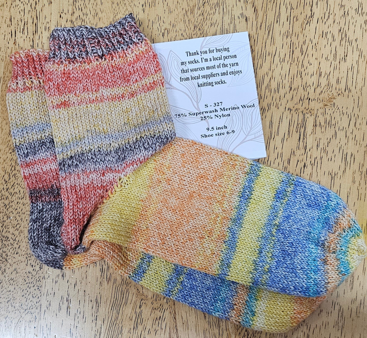 Knitted Socks S327