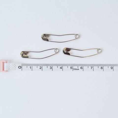 Devonstone Notions - Curved Safety Pins - 200pcs