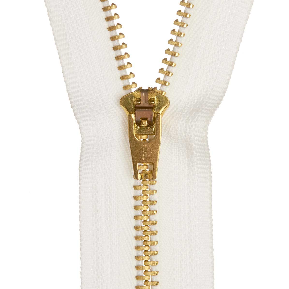 013315-101WHITE-A